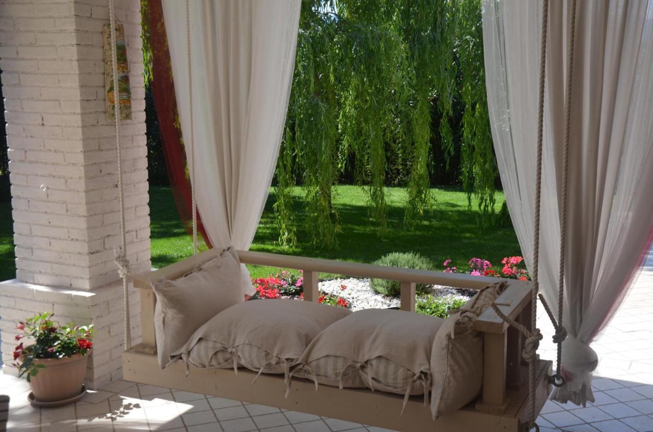 Asso Bed & Breakfast Manerba del Garda Exterior photo
